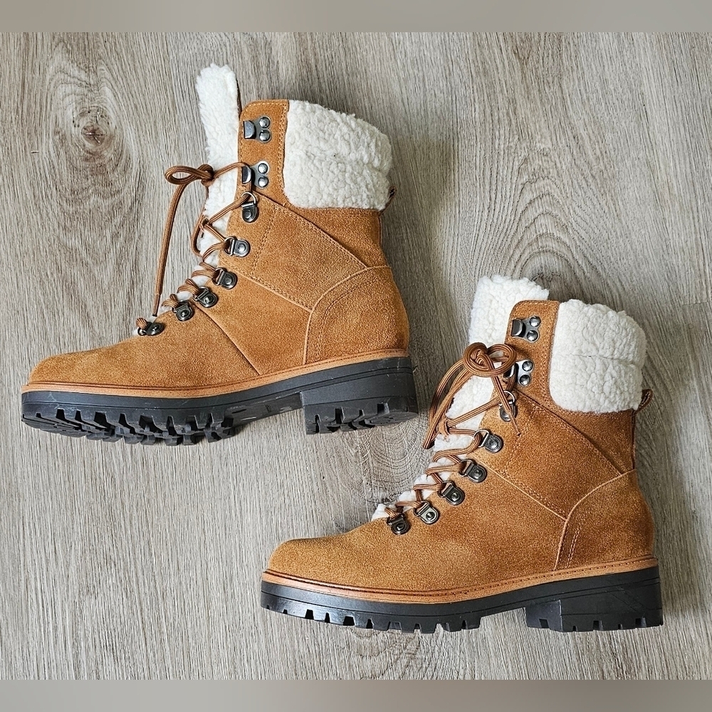 Marc Fisher Tan Suede Sherpa-Lined Lace-Up Winter Boots – Size 8M - Picture 7 of 12